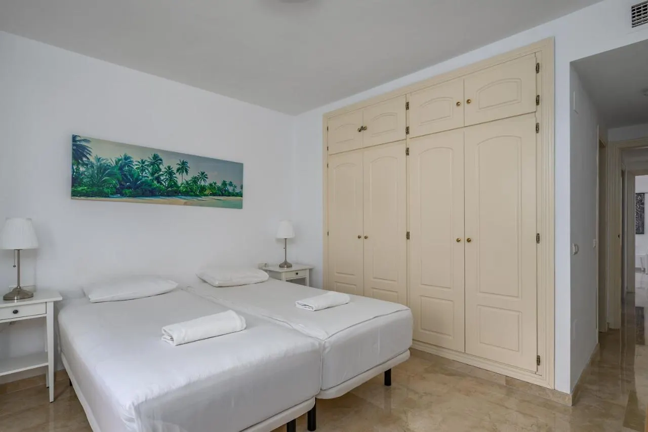 El Faro Beach Close Apartment With Pool By Costarentals - Ref 177